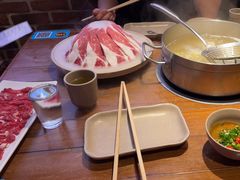 -领鲜潮牛鲜牛羊肉火锅(宏昌店)