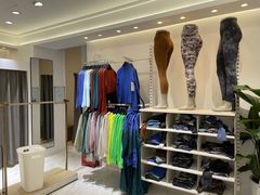 -lululemon(比斯特购物村店)