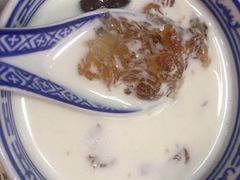 牛奶桃胶-双喜老铺(人民广场店)