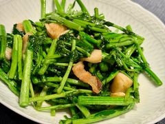 -新荣记(BFC外滩金融中心店)