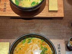 -银米·云南传统过桥米线(双廊黑金冠店)
