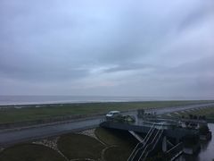 -上海南汇嘴大堤酒店