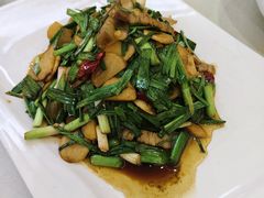 茨菇咸肉炒青蒜-苏启渔港(云南北路店)