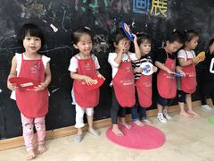 -美吉姆国际儿童发展中心(红谷滩绿地缤纷城中心)