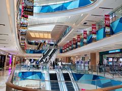 -宝龙城(杭州滨江店)