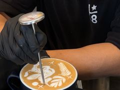 -Roast8ry Coffee Lab
