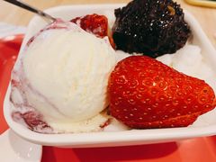 -满记甜品(巴黎春天宝山店)