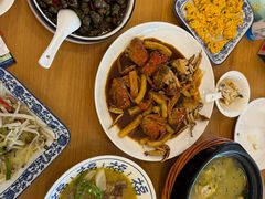 -品鲜村农家菜·阳澄湖大闸蟹(总店)