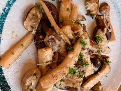 炒蘑菇-SMOKI & CO(五大道店)