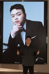 -乐派诗婚纱摄影