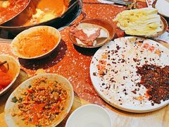 -赵美丽·重庆社区火锅·直营店(火车东站·中豪国际店)