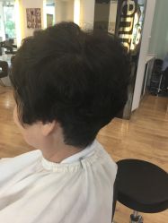 -意廊 Hair Salon