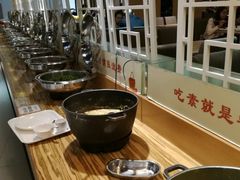 -感恩心素食馆(百世广场店)