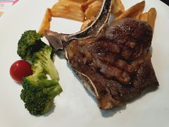 战斧牛排-酷公社·榴莲披萨(太原街店)
