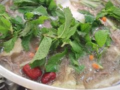 -牛喵喵铜锅牛肉馆