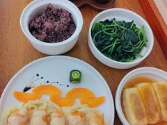 -雪梅月子中心(华侨城店)