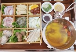 -梓爱月子中心(花都店)