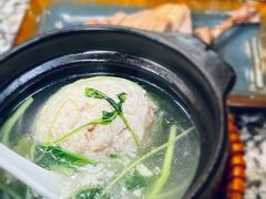 清炖狮子头-南京大牌档(南京路世纪都会店)