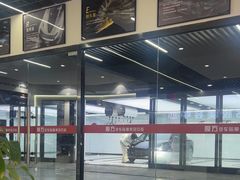 -龙膜膜方汽车贴膜隐形车衣汽车改色(河东店)