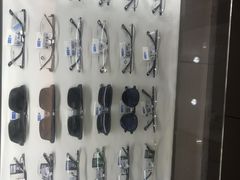 -宝岛眼镜