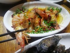 -胖大嫂渔家排档(半边山店)