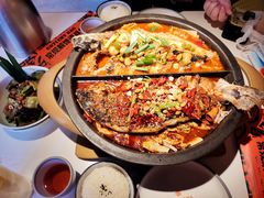 -鸣记脆皮烤鱼·海鲜烤鱼(三八广场店)