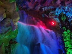 -泰安地下龙宫景区