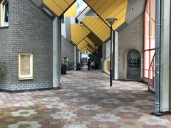 -立体方块屋