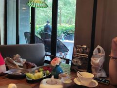 -Carbon莫卡哆·意大利复古集市餐厅(杭州大厦店)