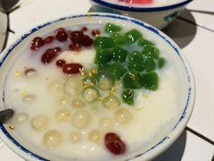 -卤校长老火锅(杨家坪直营店)