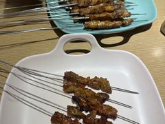 -街角等你.大连海鲜烧烤.经典铁板海鲜串(西安路店)