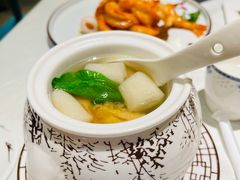 竹荪松茸炖鸡汤-北平楼·烤鸭·北京菜(牡丹园店)