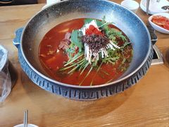 -喇喇排骨火锅·传统韩式脊骨汤(望京西园总店)