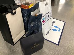 -关西国际机场直营免税店
