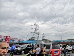 -三旗百汇商品城