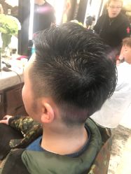 -AKOZO Beauty Salon