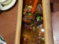 黑豆猪皮-老滇山寨•云南特色菜•地方菜•民族风情歌舞表演(金碧店)