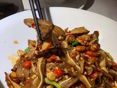 热卤-费大厨辣椒炒肉(黄兴中心广场店)