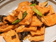 -耶里夏丽·丝路新疆菜·清真食品(徐汇南丹东路臻选店)