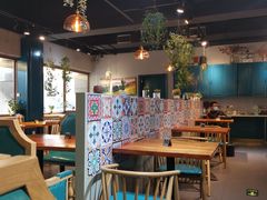 大堂-柴窝堡22号辣子鸡·传承新疆菜