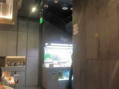 -海底捞火锅(长宁路龙之梦店)