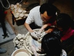 -百里峡七彩艺术小镇