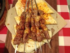 一把羊肉串配现烤馕-西贝(紫荆广场店)