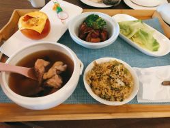 点击看大图 -和伊母婴护理中心·全套房(金山店)
