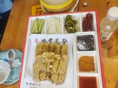 -肘子酥·天津捞面(德云社店)