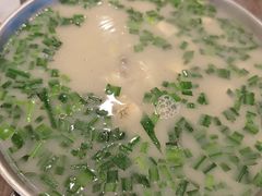 -今鲜源酒店·海鲜锅贴青岛菜(新湛路店)