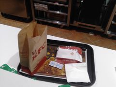 -肯德基(中纬店)