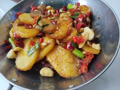 -独一佳老胡湘菜馆(矿山路店)