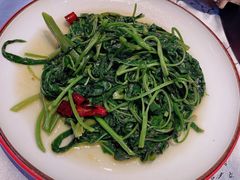炝炒红薯尖-红辣椒·川菜·火锅(张杨路店)