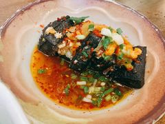臭豆腐-双燕楼·手工馄饨·汤面小吃(世纪汇店)